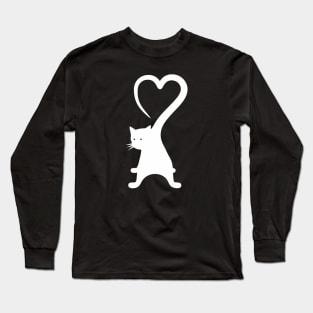 Cat expresses its love Long Sleeve T-Shirt